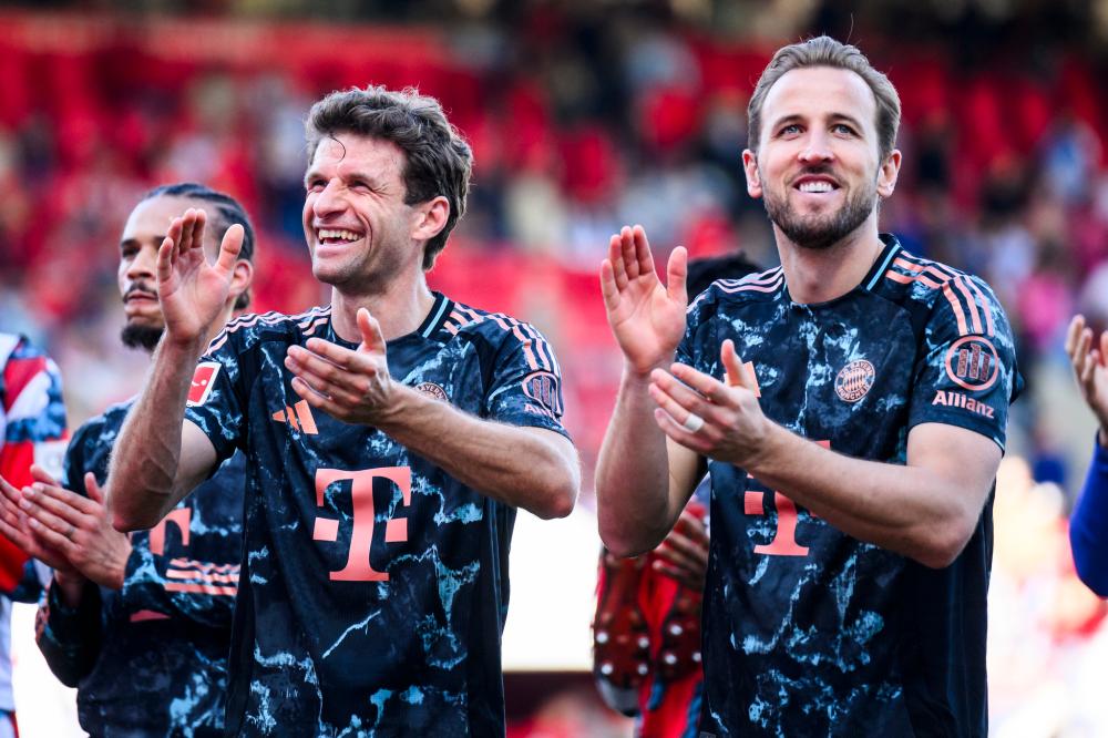 现代足球中 现代足球中